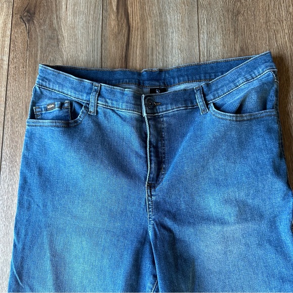 Kuhl women’s high waisted jean - Picture 2 of 4